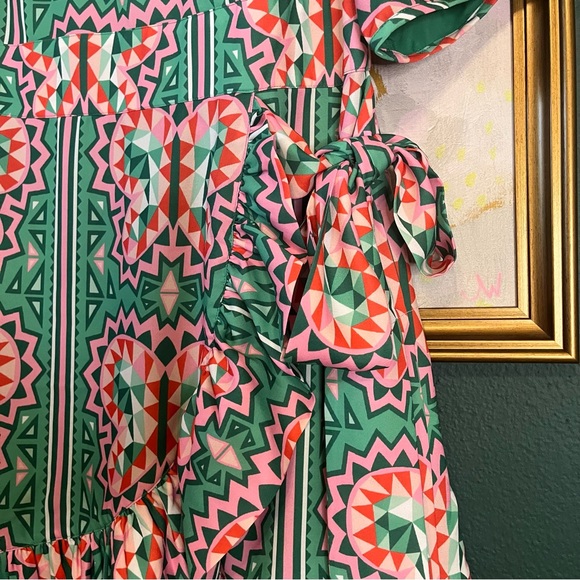 New Emily McCarthy Geometric Spring Dress w/ ruffle sleeve SZ Large - Picture 6 of 11